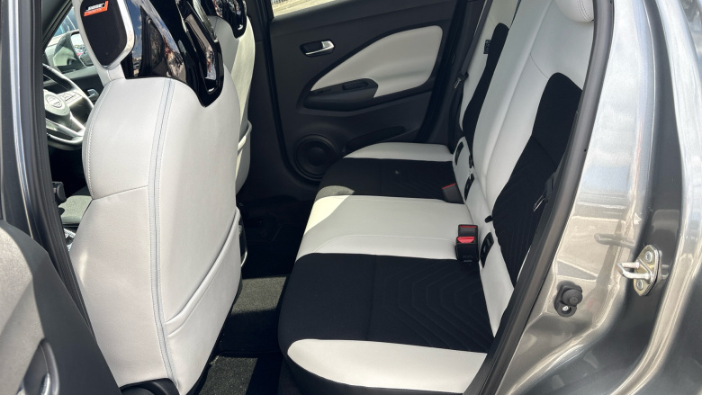 Nissan Juke 1.0 DiG-T 114 Tekna+ 5dr Petrol Hatchback